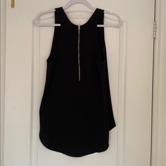 Wilfred black sleeveless top - Picture 2 of 4
